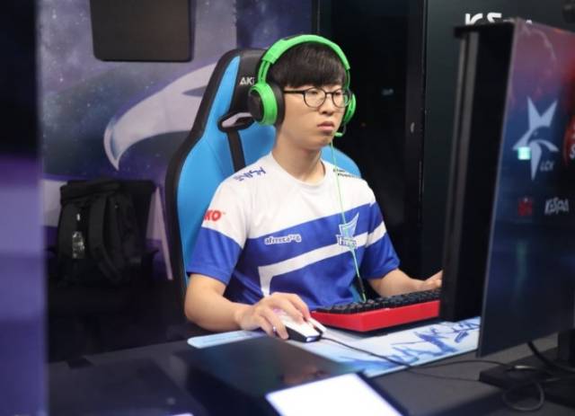 球队的新希 球队的新希