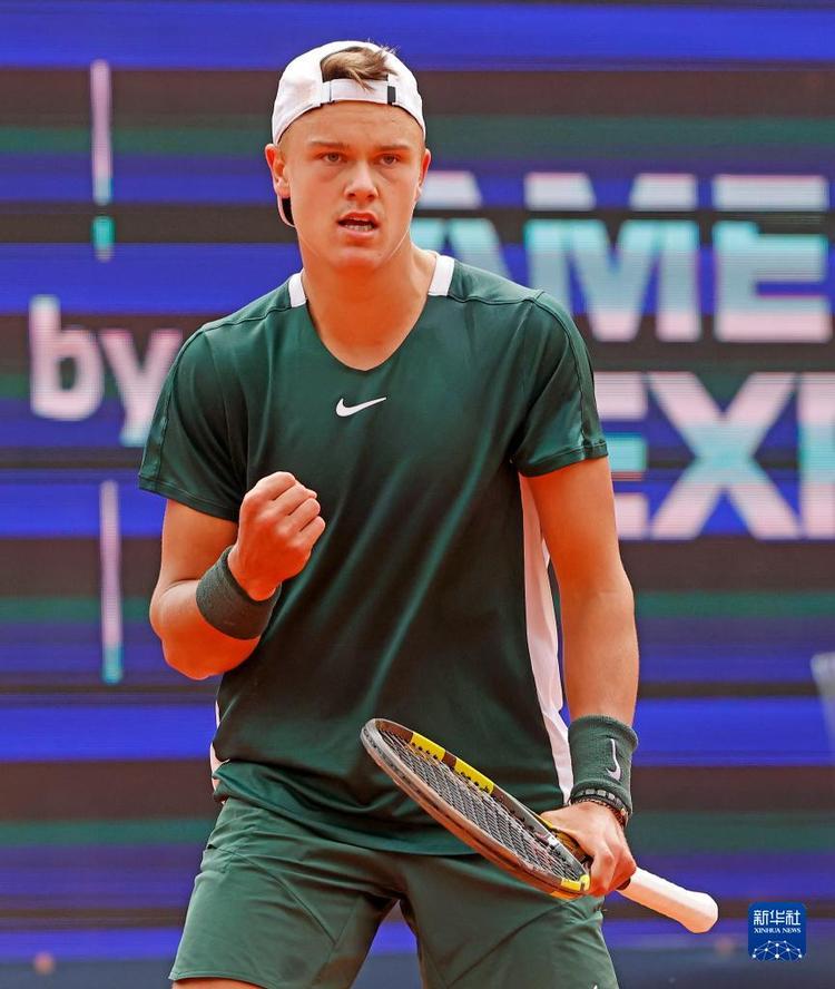 1领先的情 1领先的情