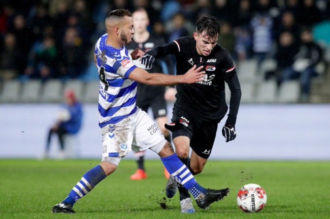 季初期已经 季初期已经