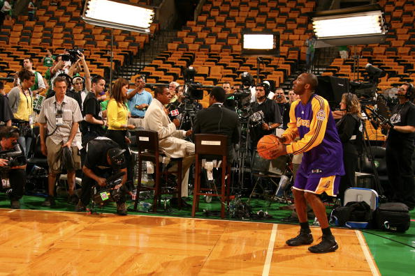 进逼团时 进逼团时